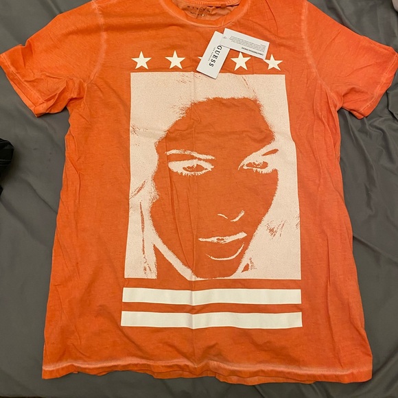 T-shirts - Picture 8 of 8